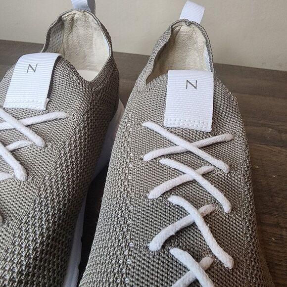 Nisolo Athleisure Eco-Knit Sneaker Shoes Gray Women's Size 10 Brazil Comfort - Picture 4 of 16